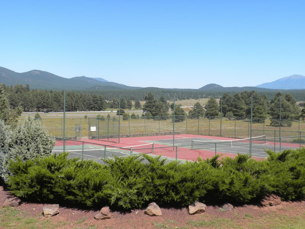 Mountain Ranch Resort At Beacon Hill Williams Exterior photo