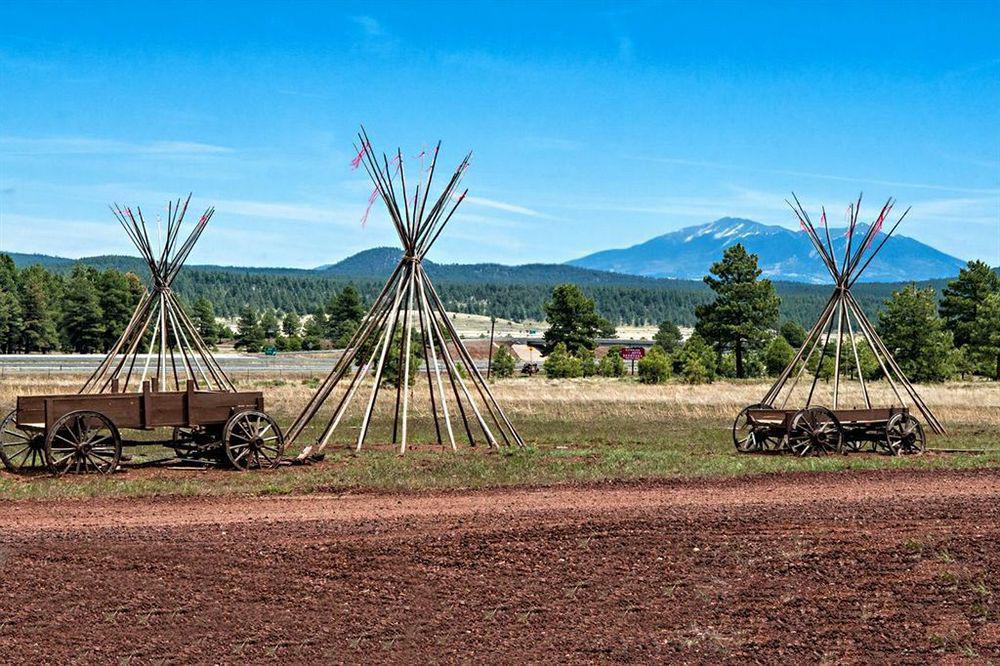 Mountain Ranch Resort At Beacon Hill Williams Exterior photo