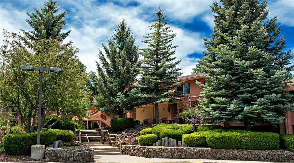 Mountain Ranch Resort At Beacon Hill Williams Exterior photo